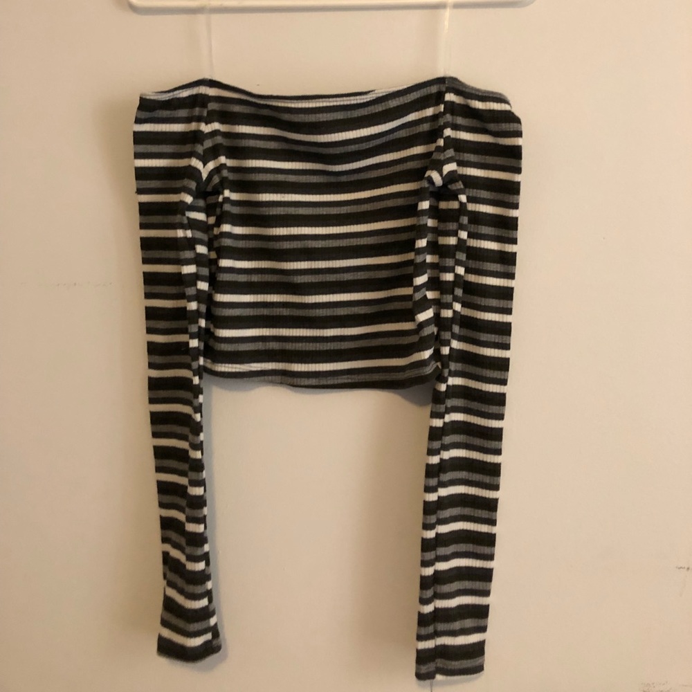 Long sleeve off the shoulder crop top